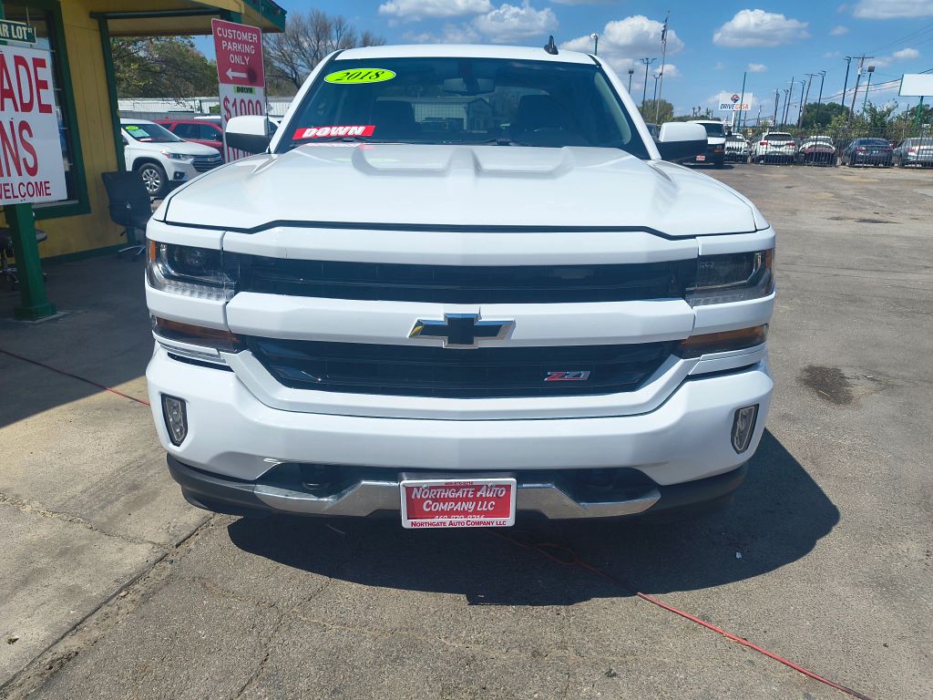 chevrolet silverado 1500 2018 3GCUKREC0JG440560 image chevrolet silverado 1500 2018 3GCUKREC0JG440560 image